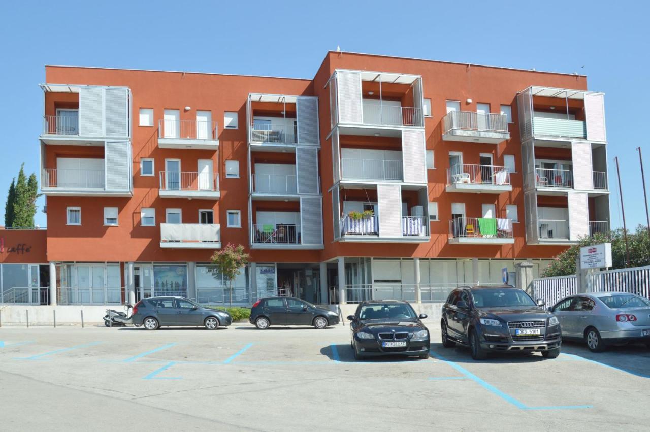 Apartment Silvija Sea View Umago Esterno foto